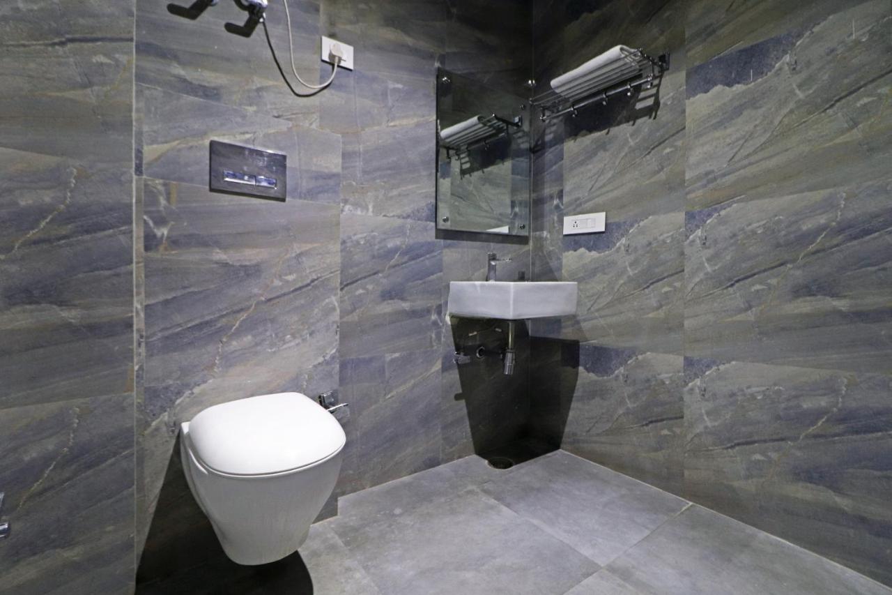 نيودلهي Hotel Good Vibe Near Delhi Igi Airport المظهر الخارجي الصورة